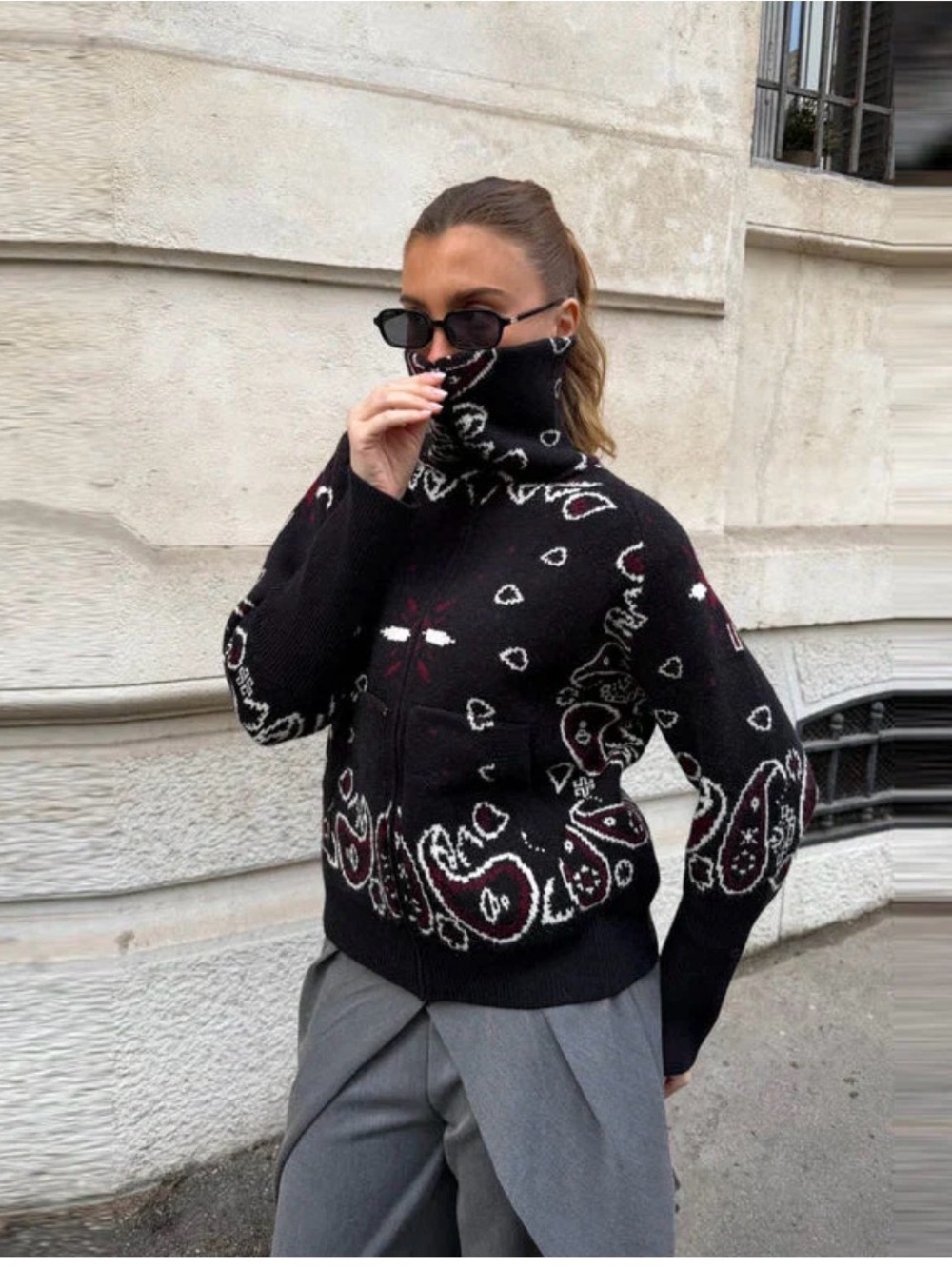NWT and Packaging - Women's Black Patterned Bandana Turtleneck Sweater